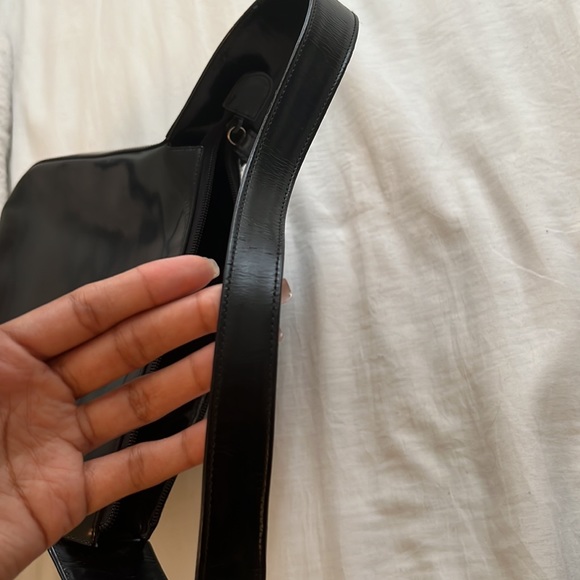 Authentic Gucci Leather Bag - Picture 11 of 13